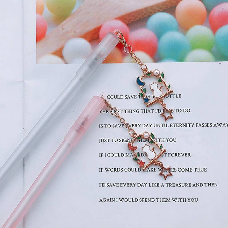 

1pc Random Swinging Cat Pendant Decor Gel Pen