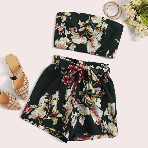 

Floral Print Tube Top & Belted Shorts, Green
