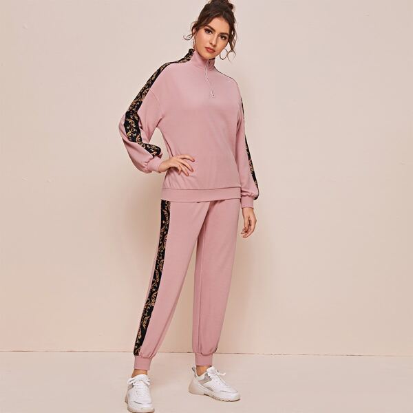 

Zip Half Placket Scroll Print Pullover & Sweatpants Set, Pink
