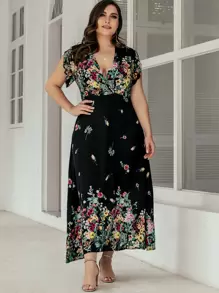 SHEIN Clasi 大碼低胸領花卉圖案a型洋裝