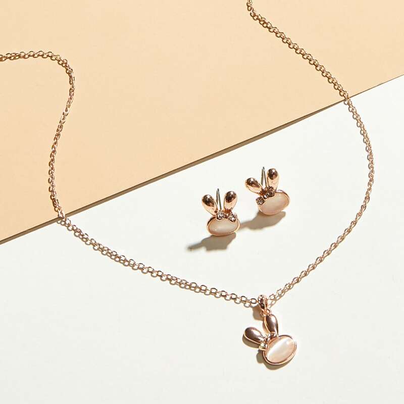 

3pcs Rabbit Charm Necklace & Earrings