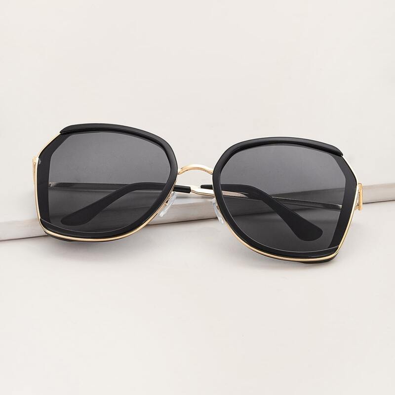 

Metal Frame Sunglasses With Case, Black