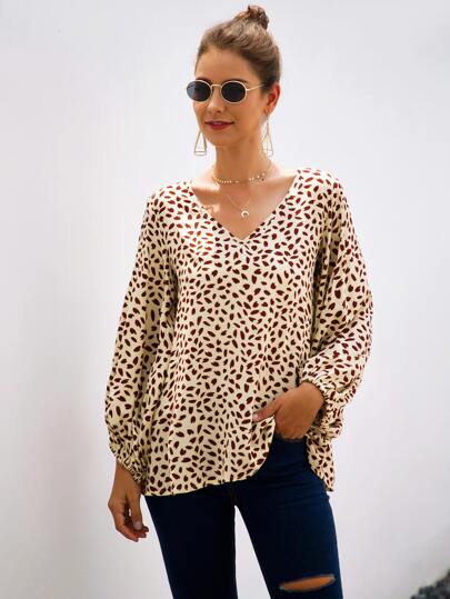 V-neck Lantern Sleeve Graphic Print Slouchy Blouse