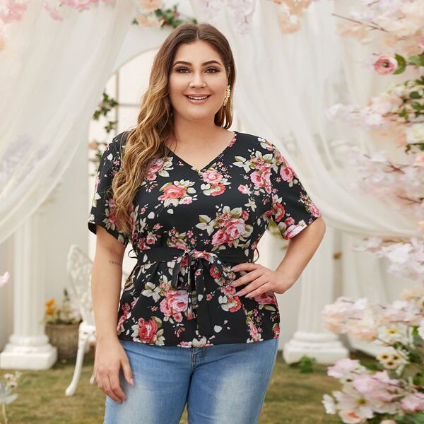

Plus V-neck Floral Print Belted Blouse, Black
