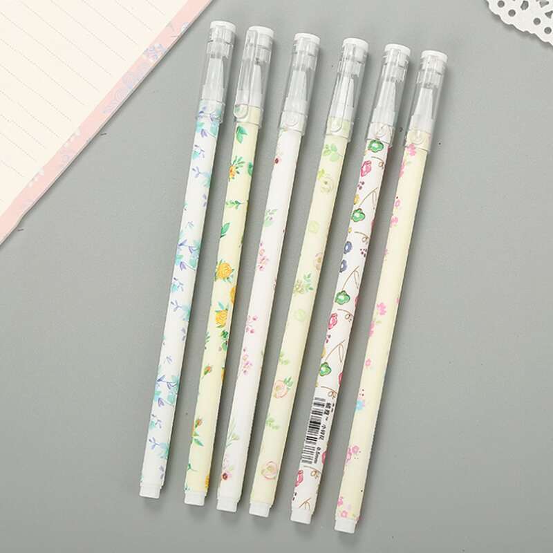 

4pcs Random Floral Print Gel Pen
