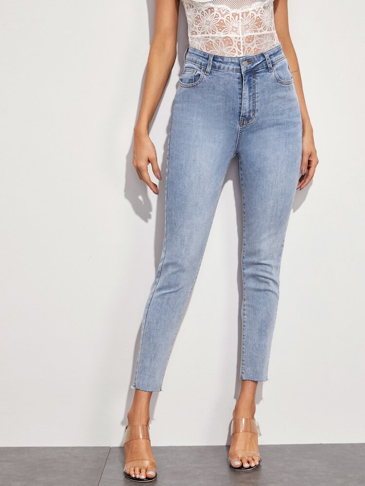 Light Wash Raw Hem Skinny Cropped Jeans - Light Wash - View 4