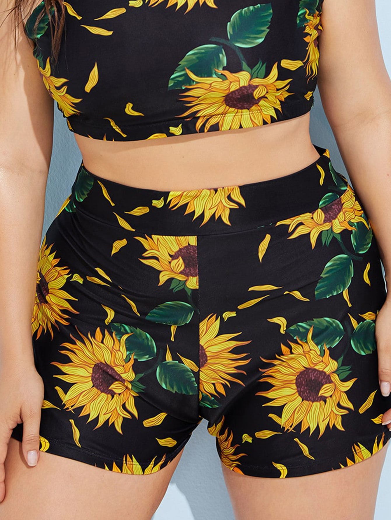 Plus Sunflower Print Bikini Shorts 