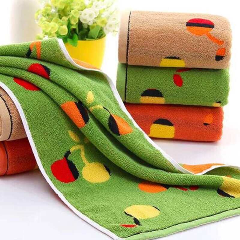 

1pc Cherry Pattern Soft Absorbent Towel, Multicolor