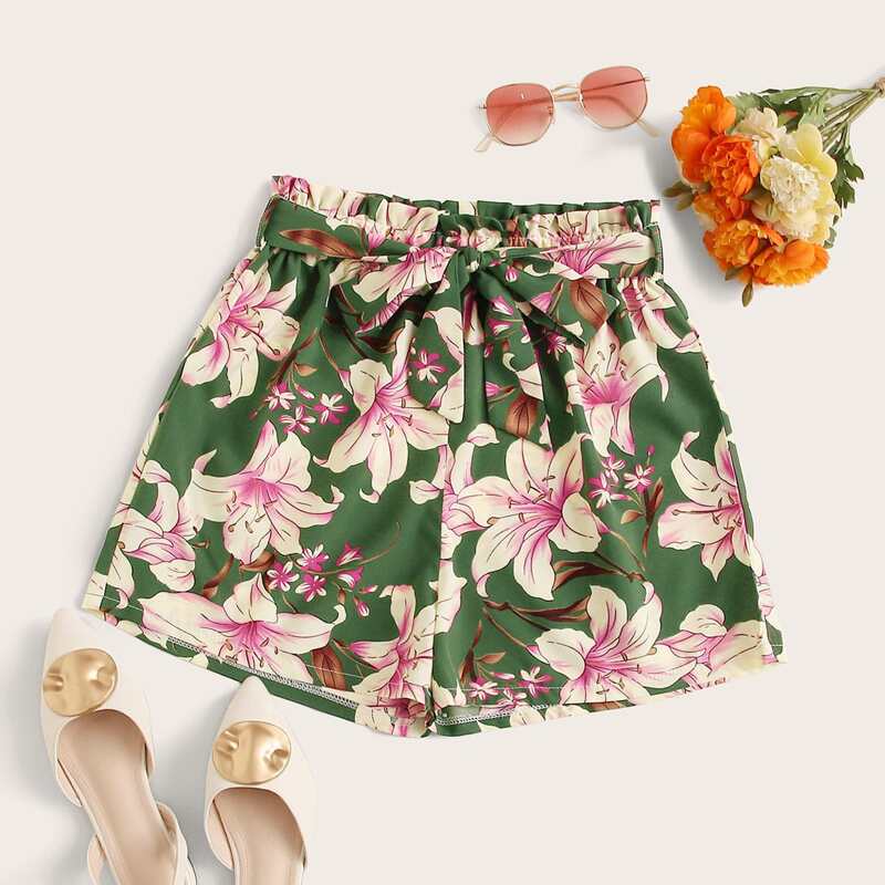 

Floral Print Paper Bag Waist Belted Shorts, Multicolor
