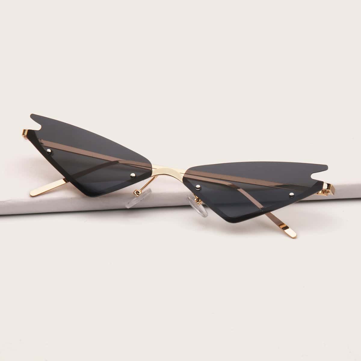 

Cat Eye Sunglasses, Black
