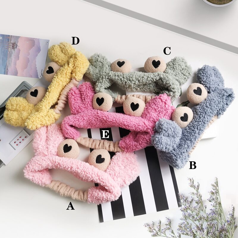 

1pc Ear & Eye Decor Plush Bath Headband, Multicolor