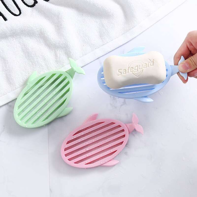 

1pc Random Fish Shaped Drain Soap Dish, Multicolor