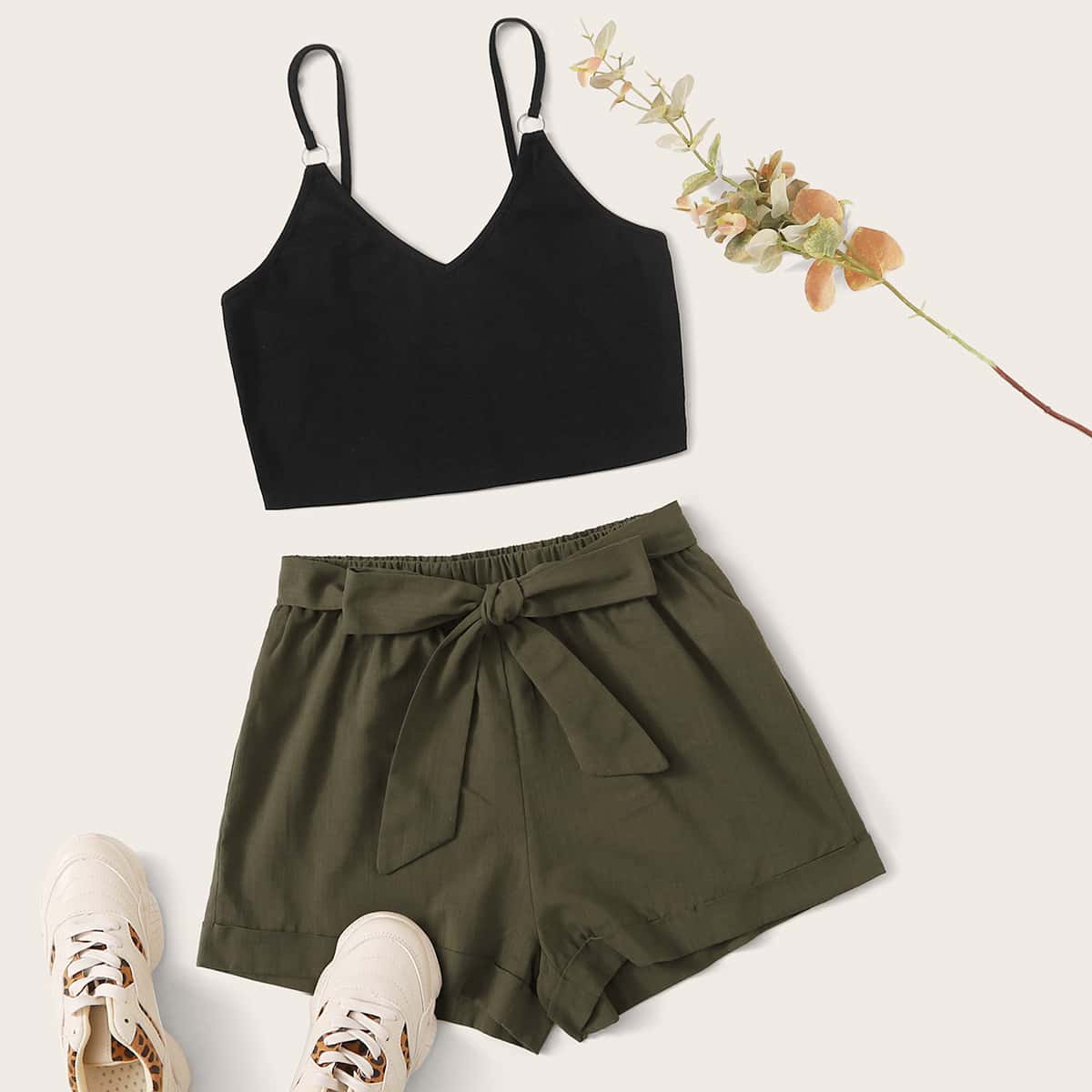 

O-ring Cami Crop Top & Belted Cuffed Shorts Set, Multicolor