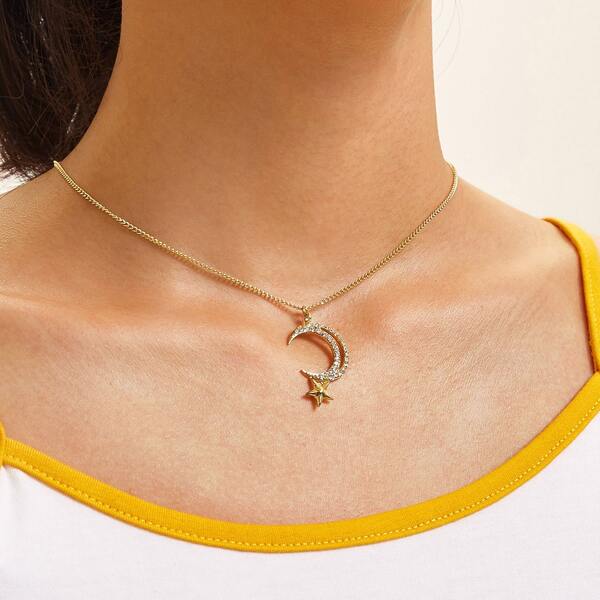 

1pc Moon Charm Necklace, Gold