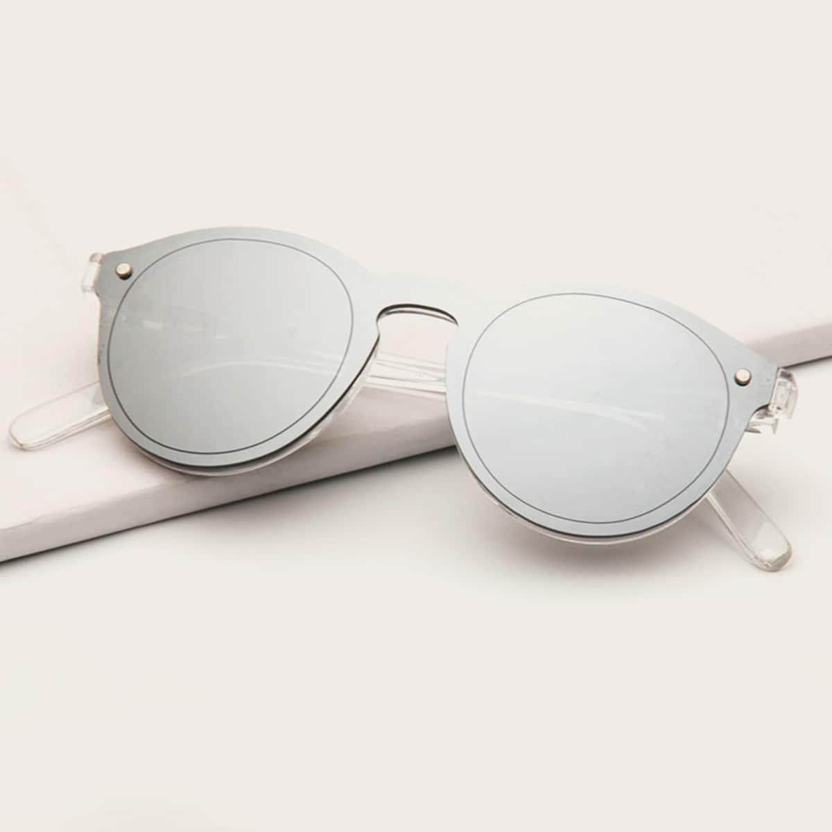 

Guys Acrylic Frame Sunglasses, Silver
