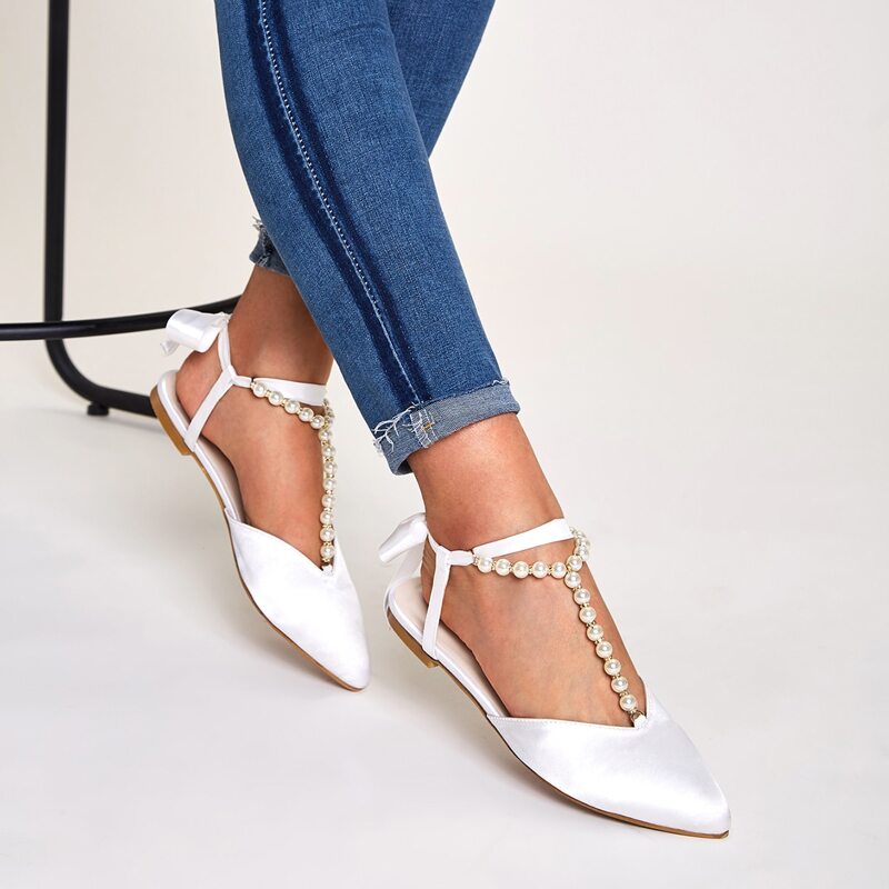 

Faux Pearl Decor Tie Back Point Toe Flats, White