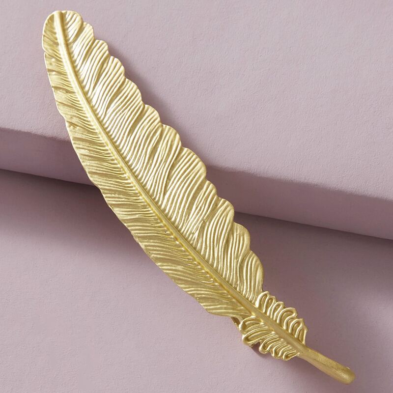 

Leaf Design Hair Clip, Gold