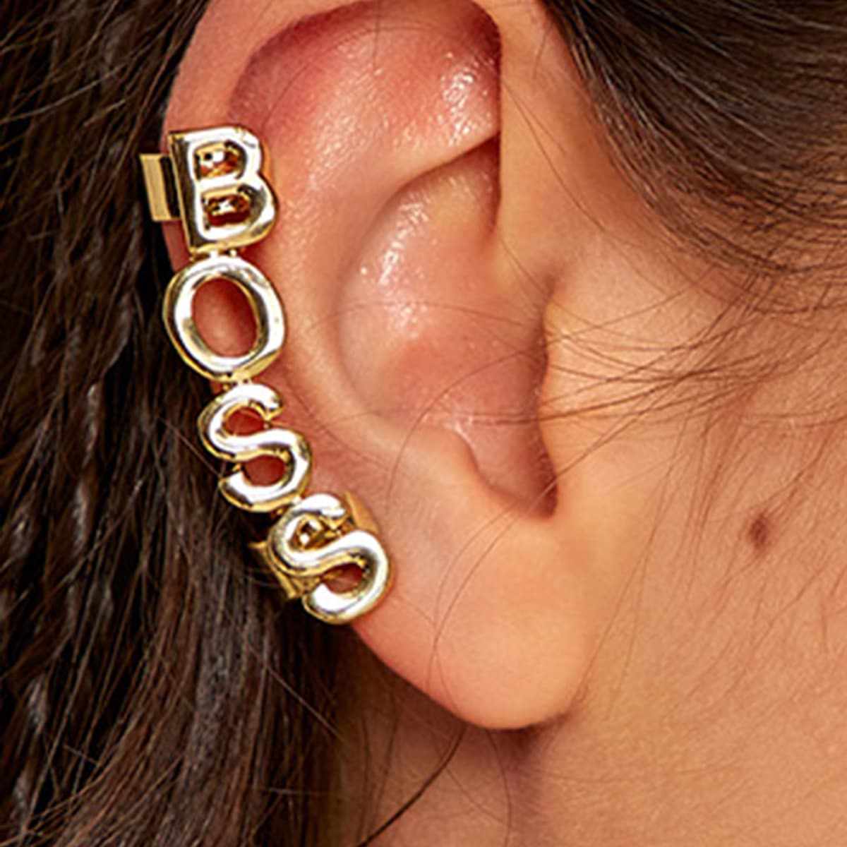 

1pc Letter Design Ear Cuff, Gold