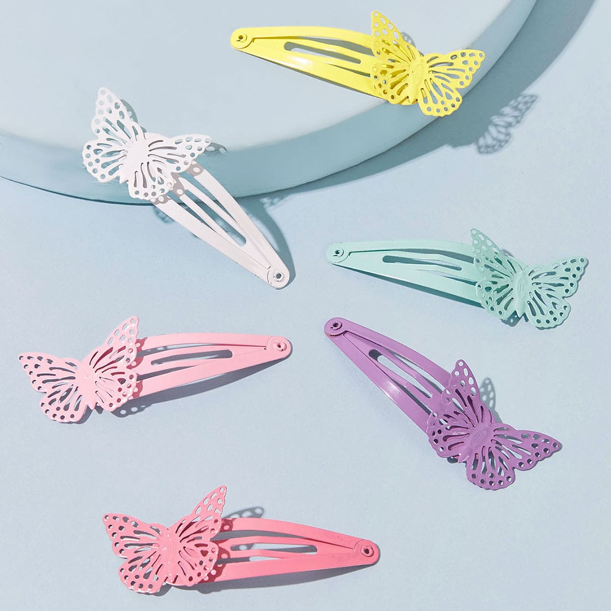 

6pcs Colorful Hollow Out Butterfly Decor Hair Clip, Multicolor