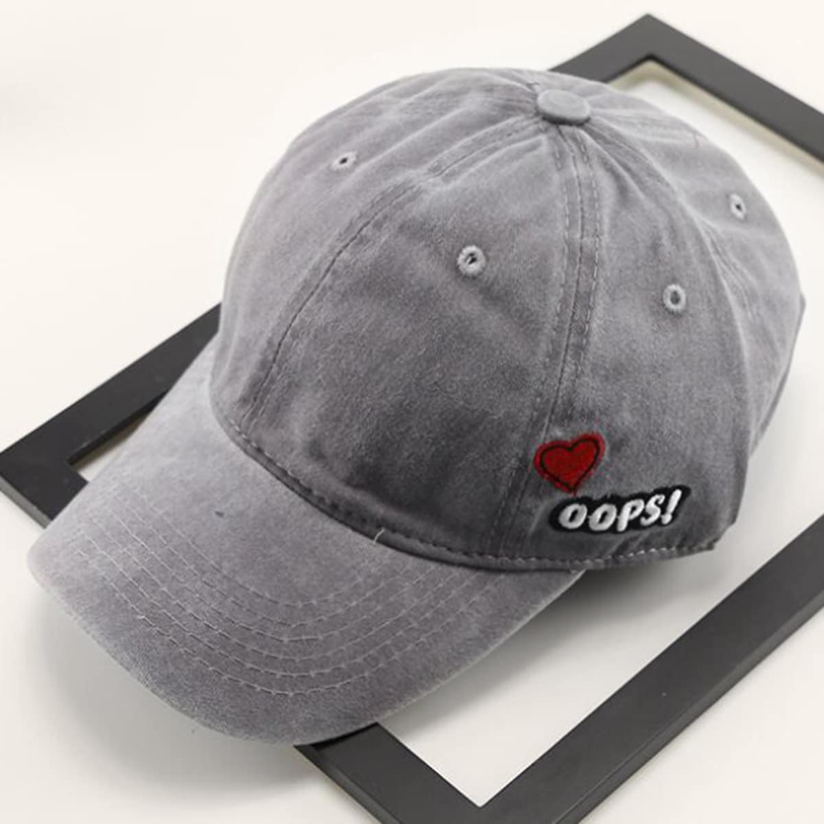 

Heart & Letter Embroidery Baseball Cap, Grey