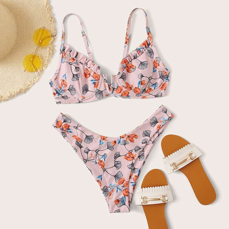 

Random Leaf Print Frill Trim High Leg Bikini Swimsuit, Multicolor