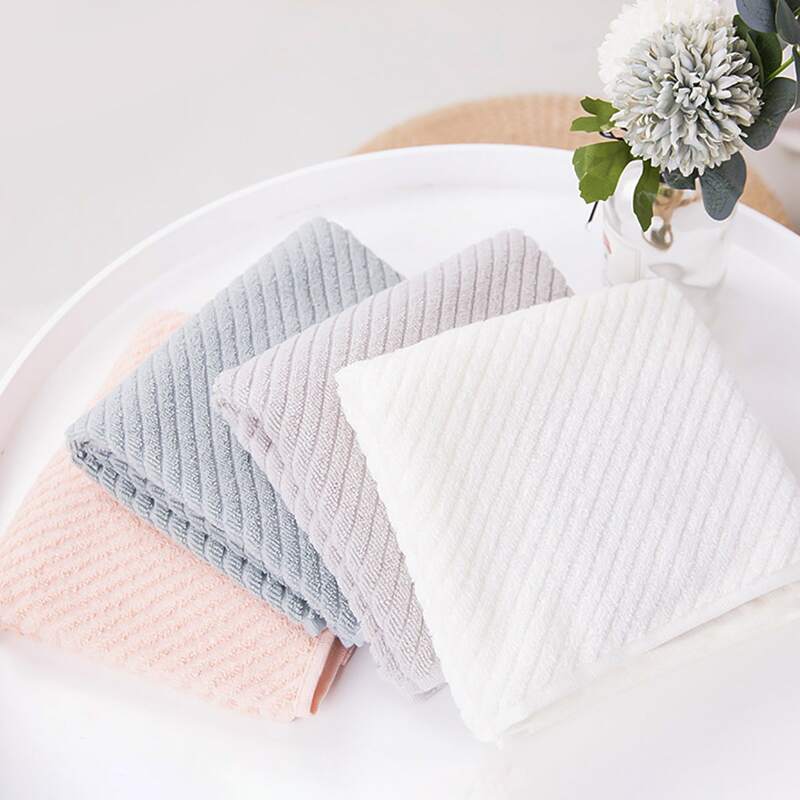 

1pc Random Color Solid Towel, Multicolor