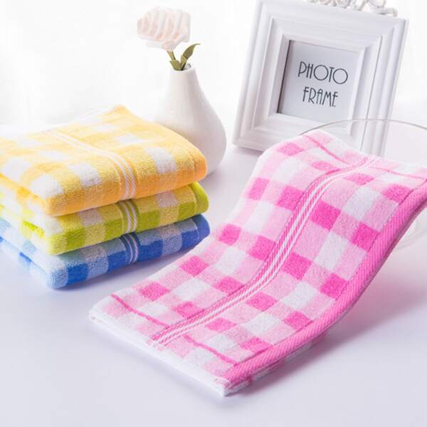 

1pc Plaid Pattern Soft Cotton Towel, Multicolor