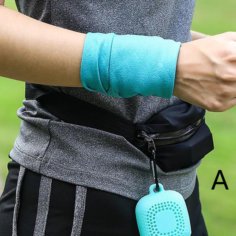 

1pc Portable Quick-drying Sport Towel With Case, Multicolor