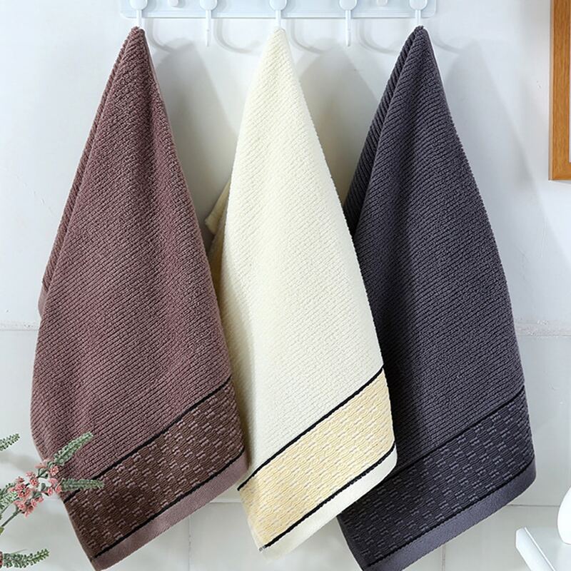 

1pc Random Pattern Towel, Multicolor