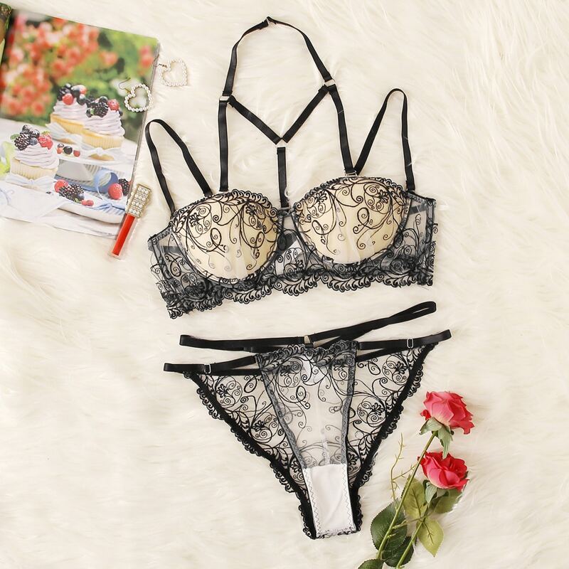

Floral Embroidery Mesh Underwire Lingerie Set & Choker, Black
