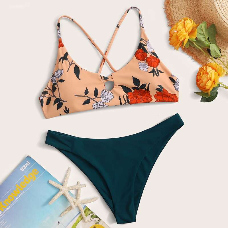 

Random Floral Print Criss Cross Tie Back Bikini Swimsuit, Multicolor