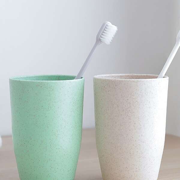 

1pc Solid Gargle Cup, Multicolor