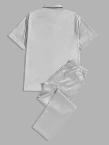 SHEIN Conjunto de pijama de hombres camisa de satén con bolsillo con pantalones - Gris - Ver 2