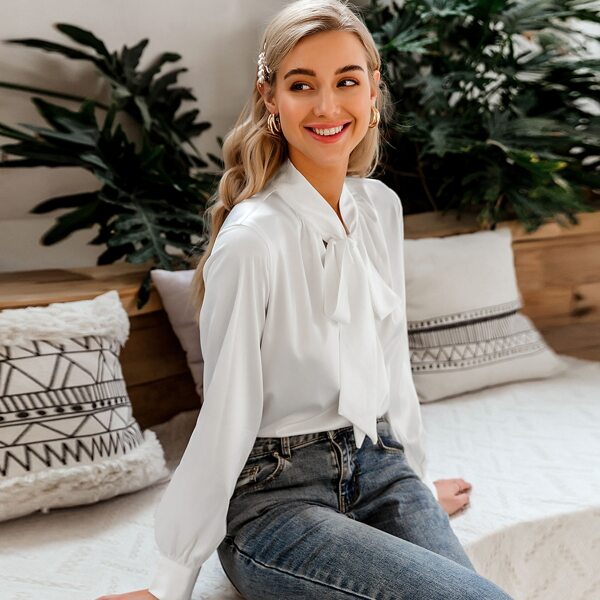 

Tie Neck Satin Top, White