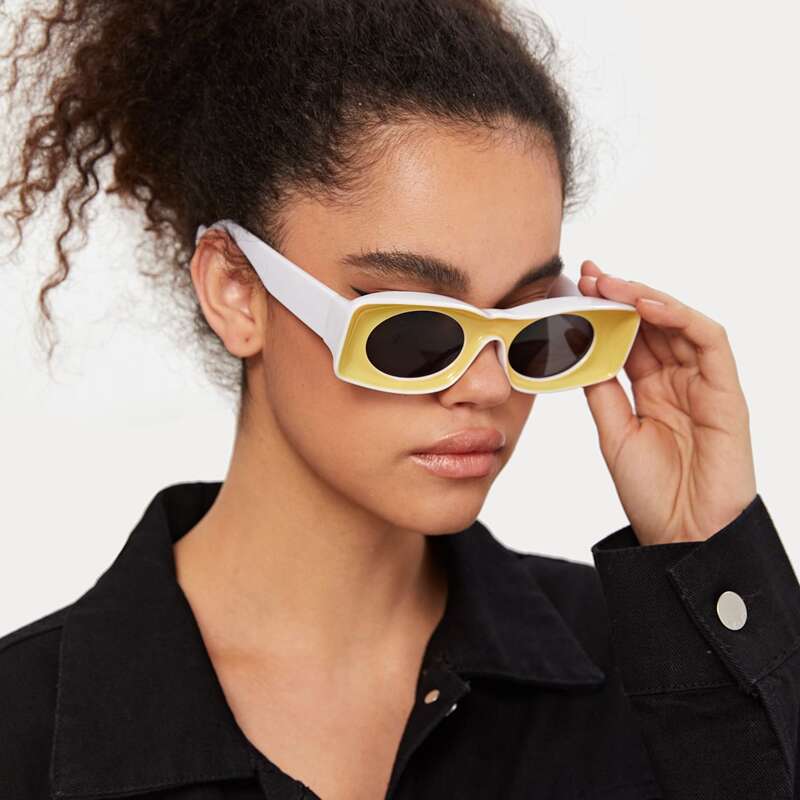 

Wide Oval Frame Sunglasses, Multicolor