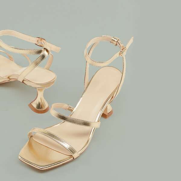 

Metallic Flared Heel Buckled Ankle Strap Sandals, Gold