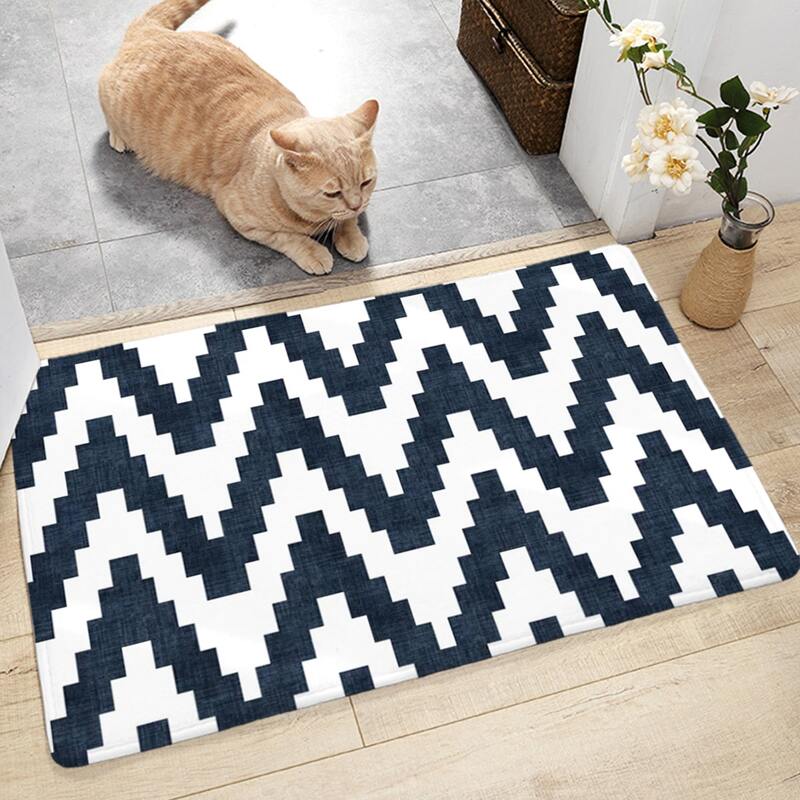 

Geometric Chevron Pattern Floor Mat, Black and white