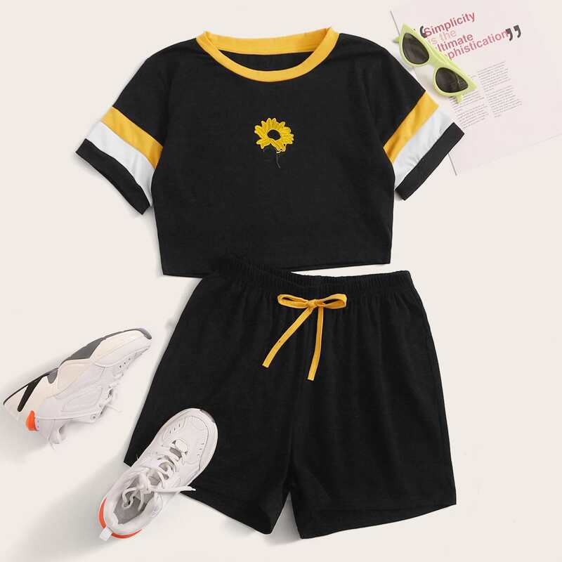 

Flower Embroidery Striped Sleeve Tee & Black Shorts