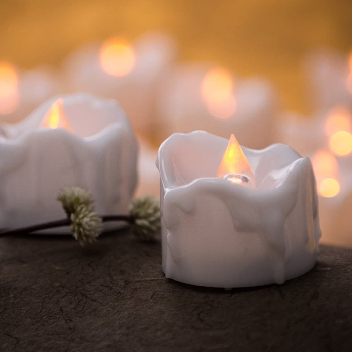 

1pc Candle Shaped Light, Yellow