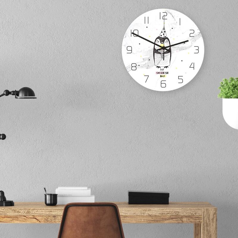

1pc Cartoon Graphic Wall Clock, White