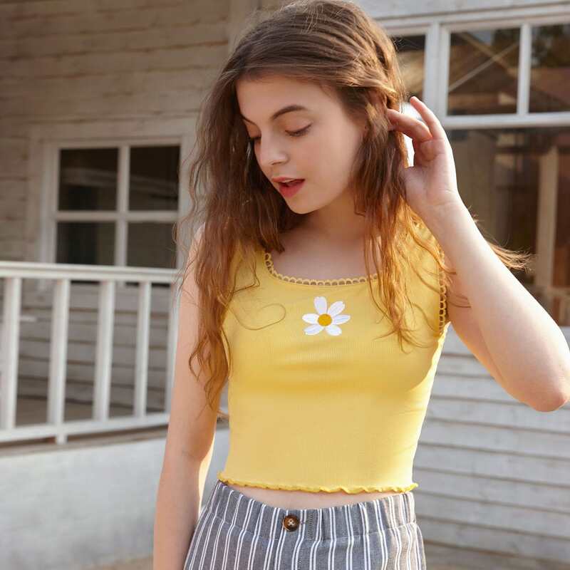 

Daisy Embroidery Lettuce Trim Tank, Yellow