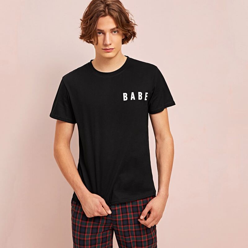 

Guys Letter Graphic Round Neck Tee, Black