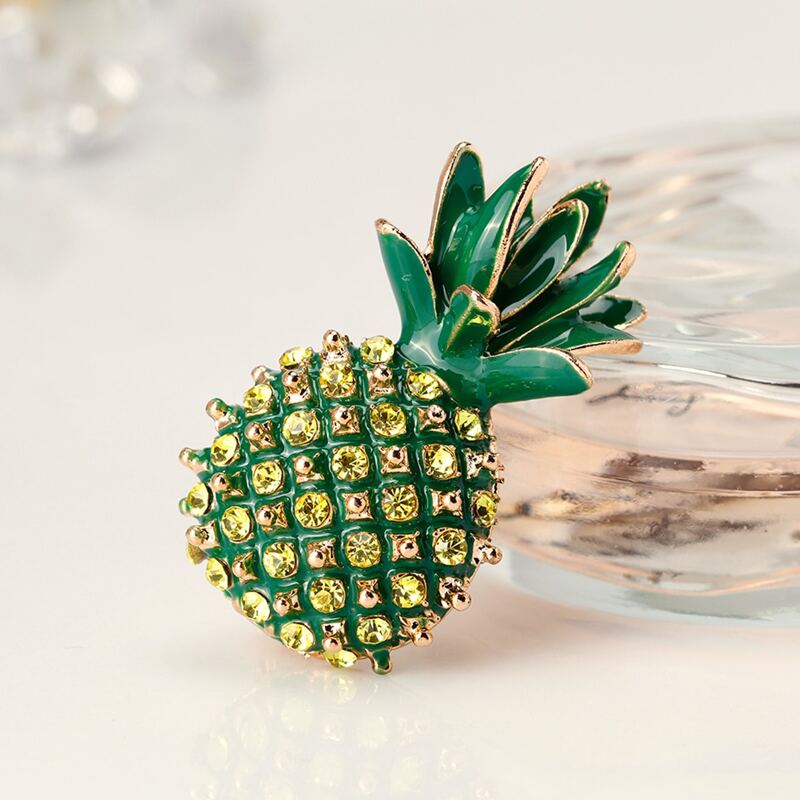 

1pc Rhinestone Engraved Pineapple Design Brooch, Multicolor