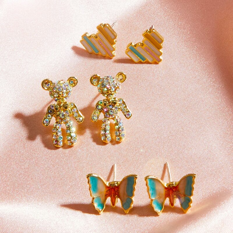 

3pcs Heart & Butterfly Shaped Stud Earrings, Multicolor