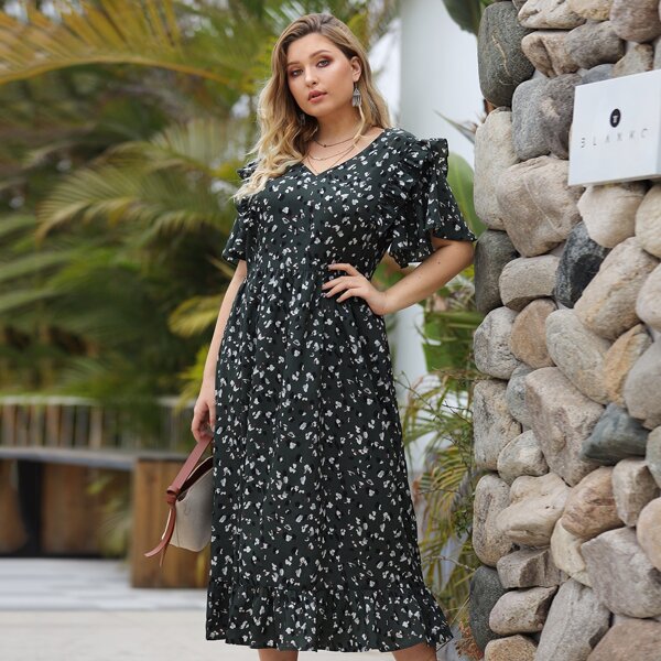 

Plus All Over Print Ruffle Trim Dress, Green