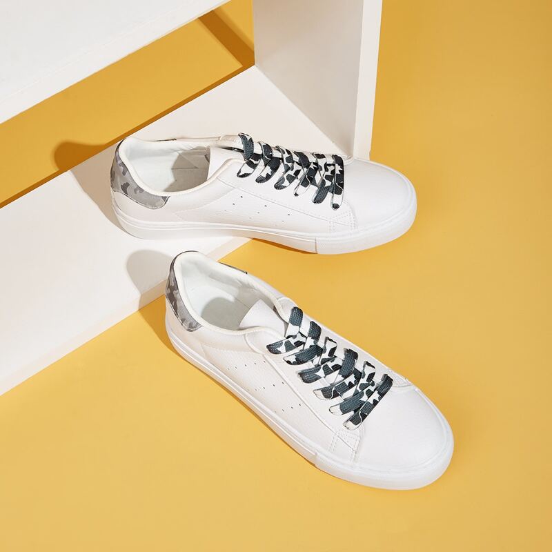 

Camouflage Detail Lace-up Front Sneakers, White