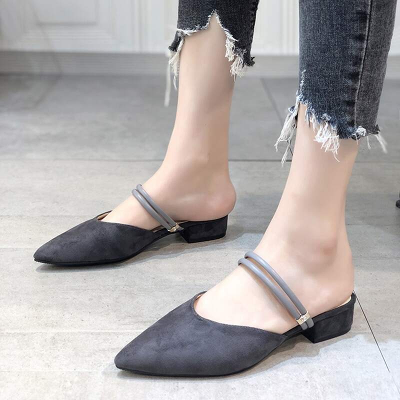 

Point Toe Suede Flats, Grey