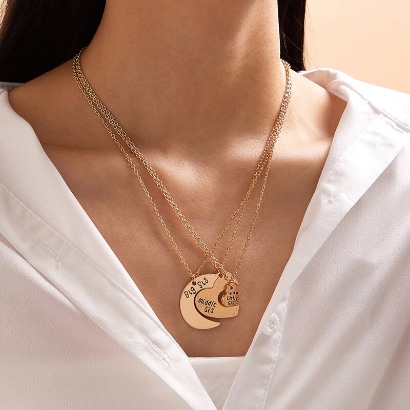 

3pcs Heart Charm Necklace, Gold