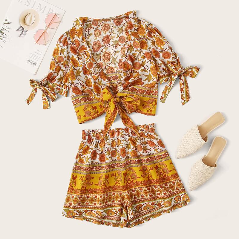 

Floral Print Knot Front Top & Shorts, Yellow