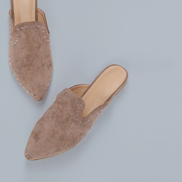

Studded Pointy Toe Flat Smoke Shoes, Mocha brown